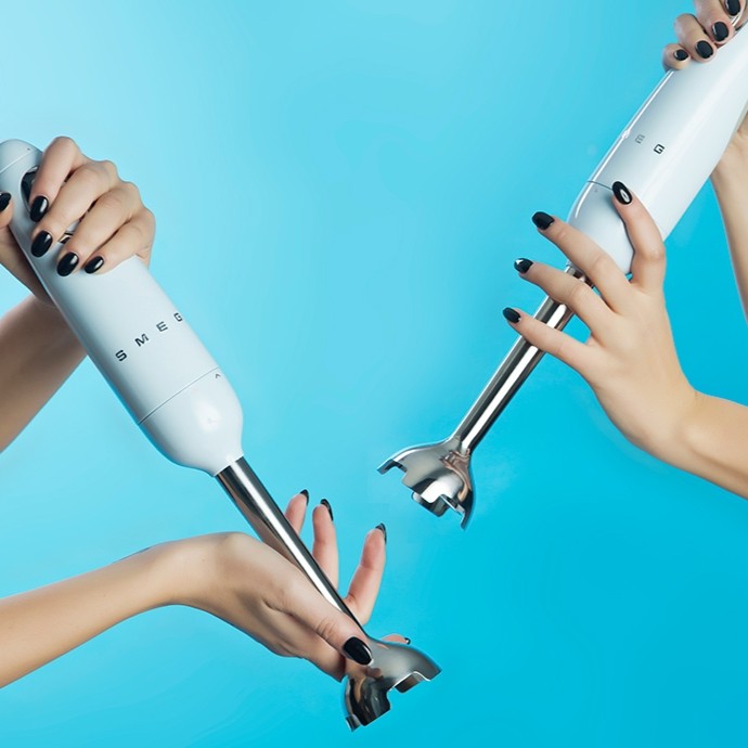 SMEG HBF03WHEU Hand Blender With 3 Accessories (White)