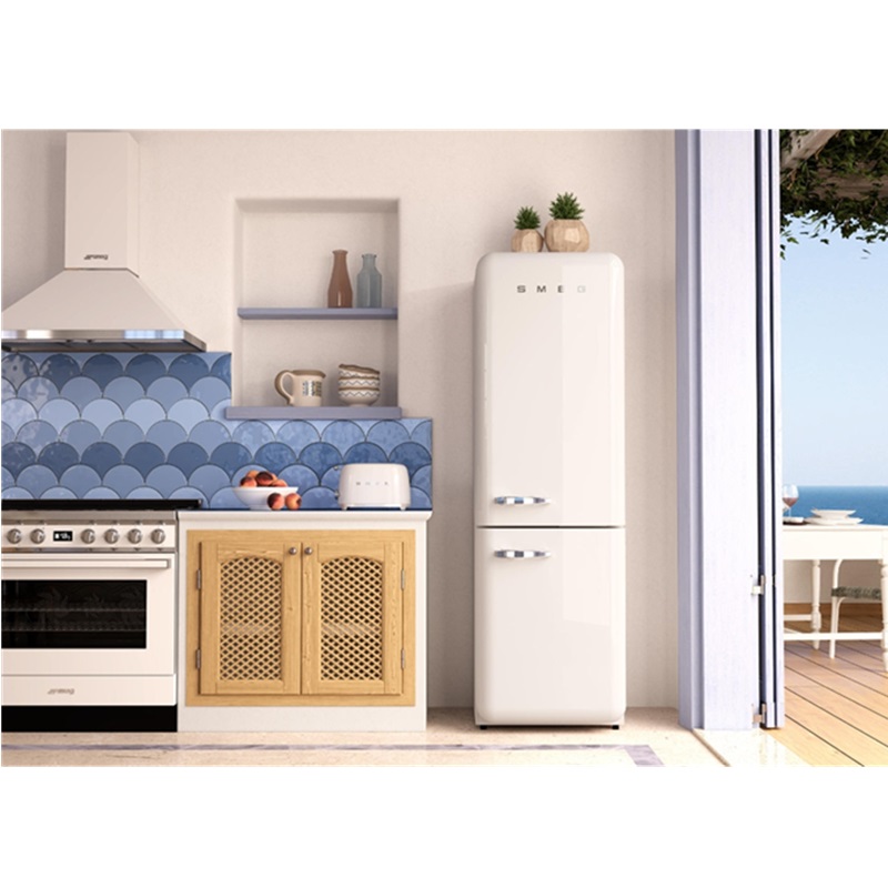 SMEG FAB32LWH5 Free Standing Refrigerator One Door, 50's Style, Hinge Left (White)