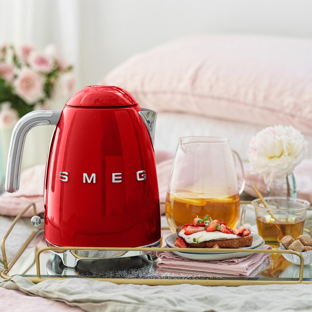 SMEG KLF03CREU Kettle (Cream)