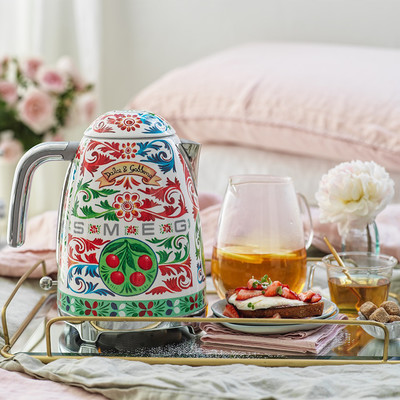 SMEG KLF03DGEU, Electric Kettle Sicily is my love (Dolce & Gabbana)